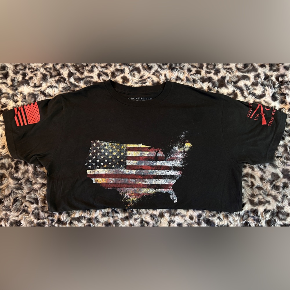 Grunt Style Large Black T-Shirt with bold flag